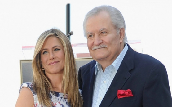 Muere el actor John Aniston, padre de Jennifer Aniston, a los 89 años