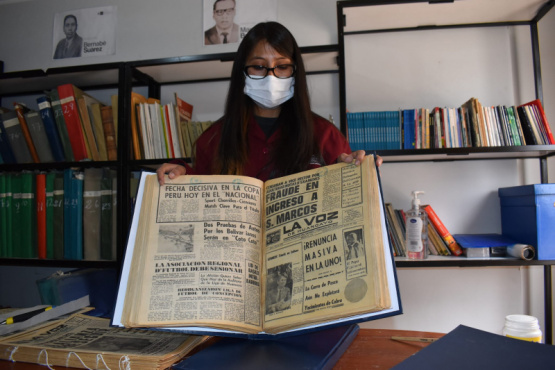 Primer curso de encuadernación y restauración de materiales bibliográficos en Huancayo